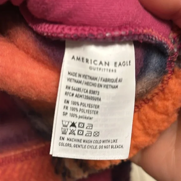 NWT American Eagle Women Plaid Fleece Sherpa 1/4 Zip Crop Jacket *M* - Picture 3 of 5